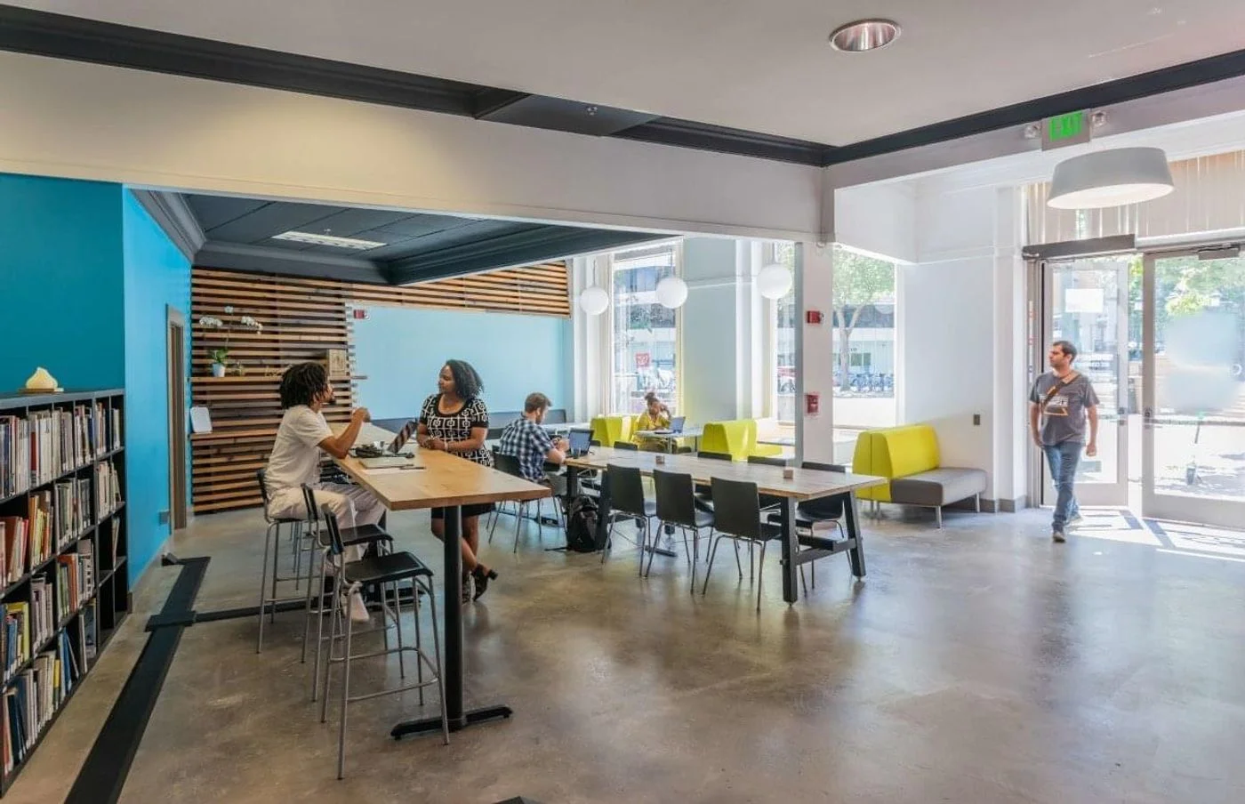 Photo 2 of 1423 Broadway, Oakland, CA 94612