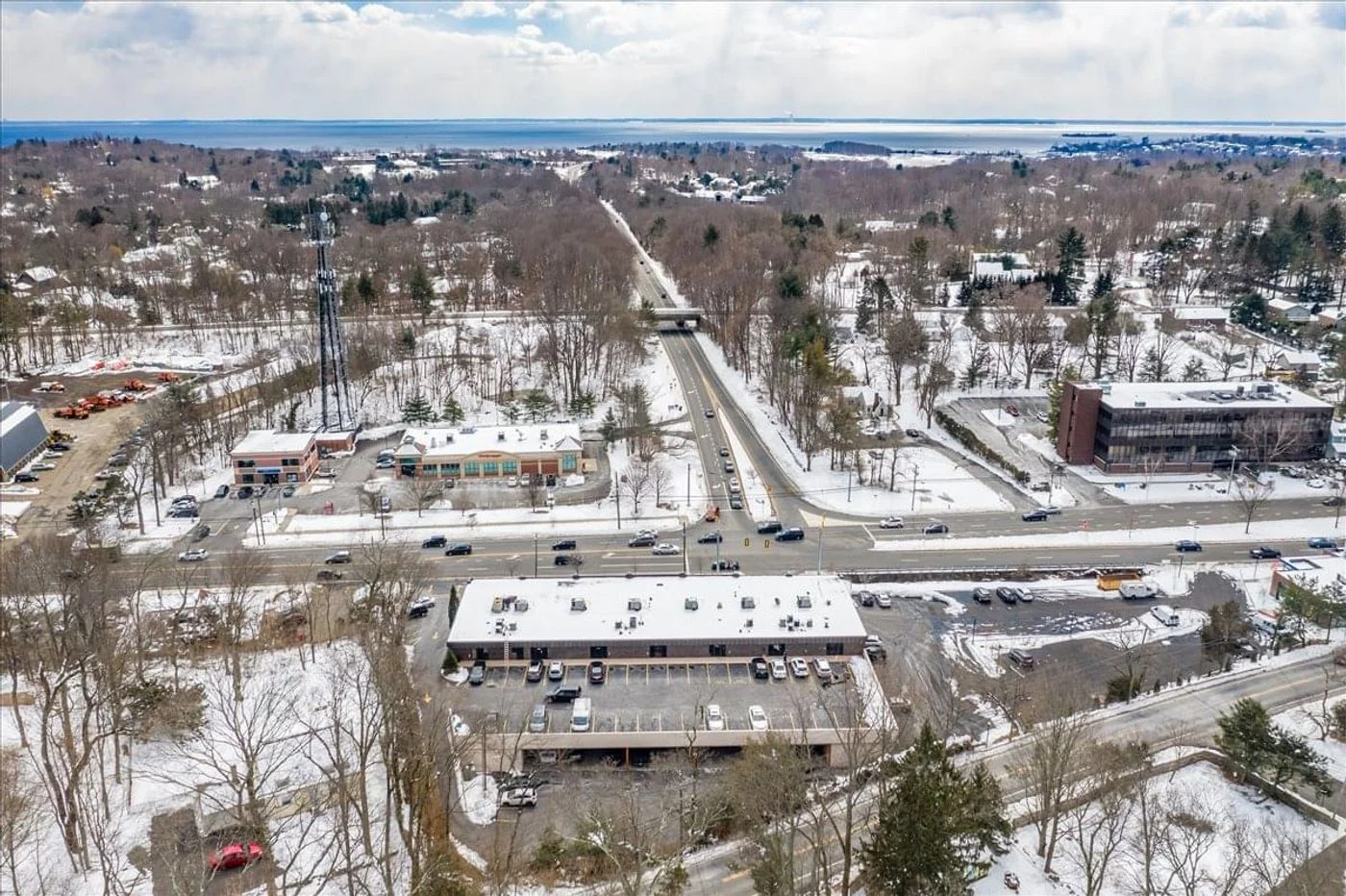 Photo 2 of 877 Post Rd E, Westport, CT 06880