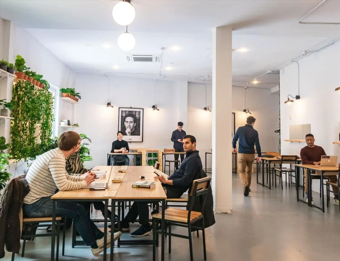 Photo 2 of 262 Metropolitan Ave, Brooklyn, NY 11211