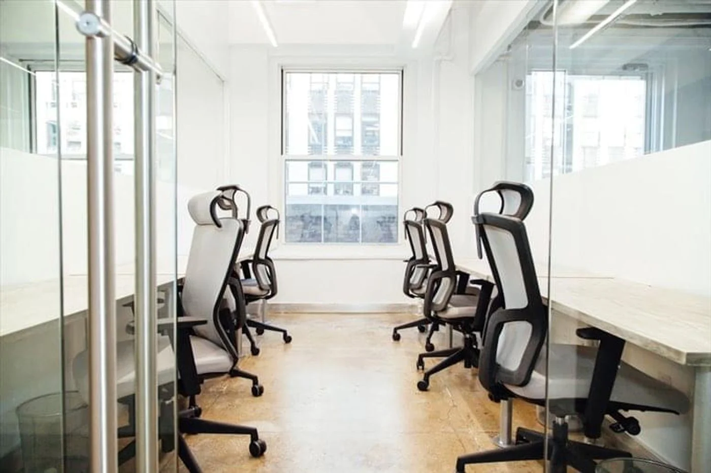 Photo 2 of 1412 Broadway Fl 21, New York, NY 10018