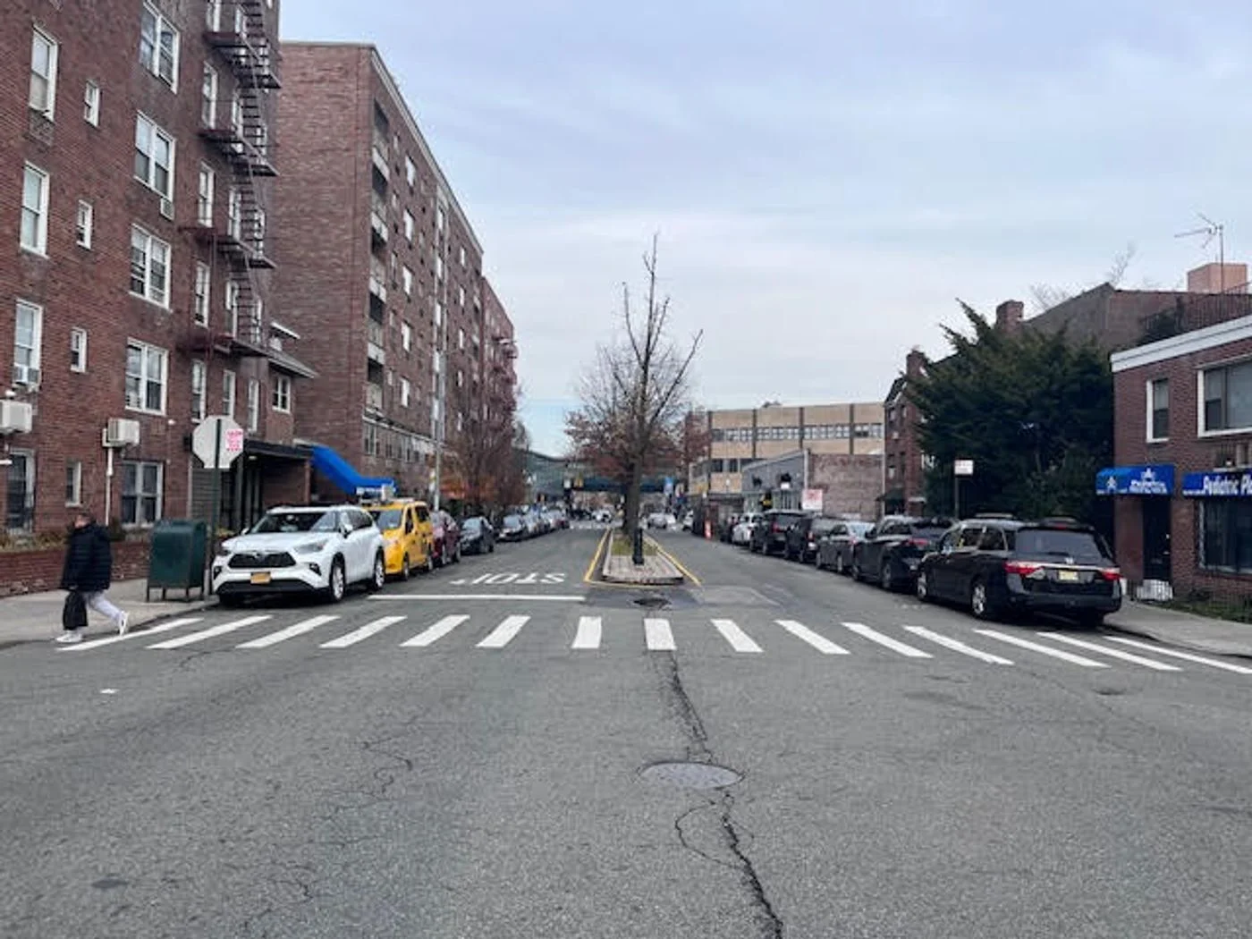 Photo 2 of 4047 75th St, Elmhurst, NY 11373