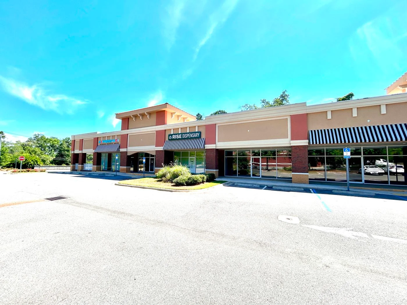 Photo 3 of 2459 Mahan Dr, Tallahassee, FL 32308