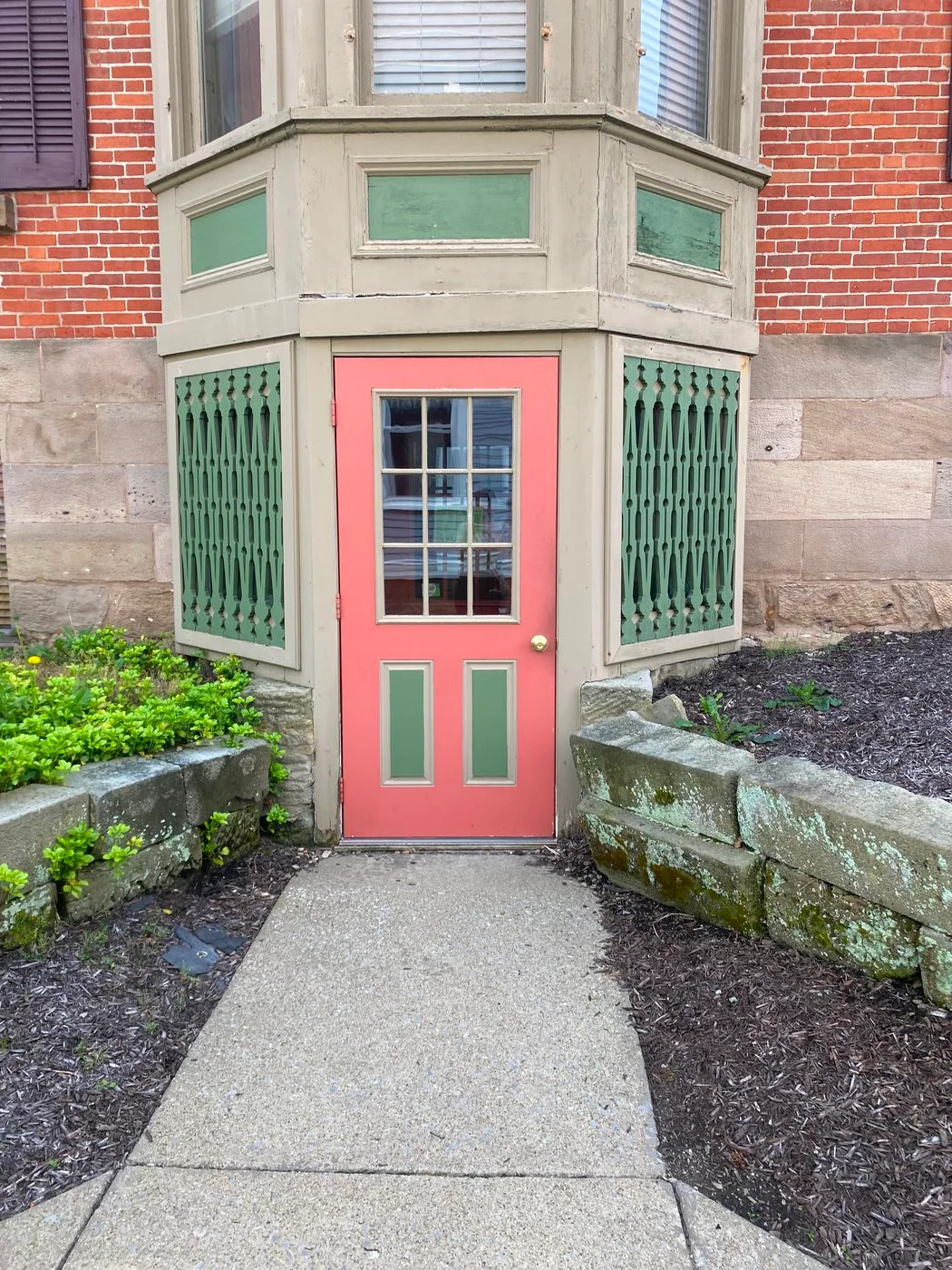 Photo-2 of 381 Chestnut St, Meadville, PA 16335