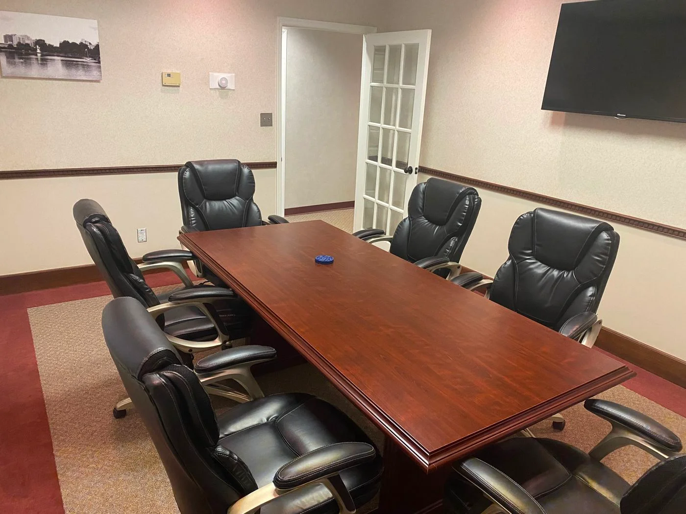 Photo 1 of 912 Winchester Rd NE, Huntsville, AL 35811