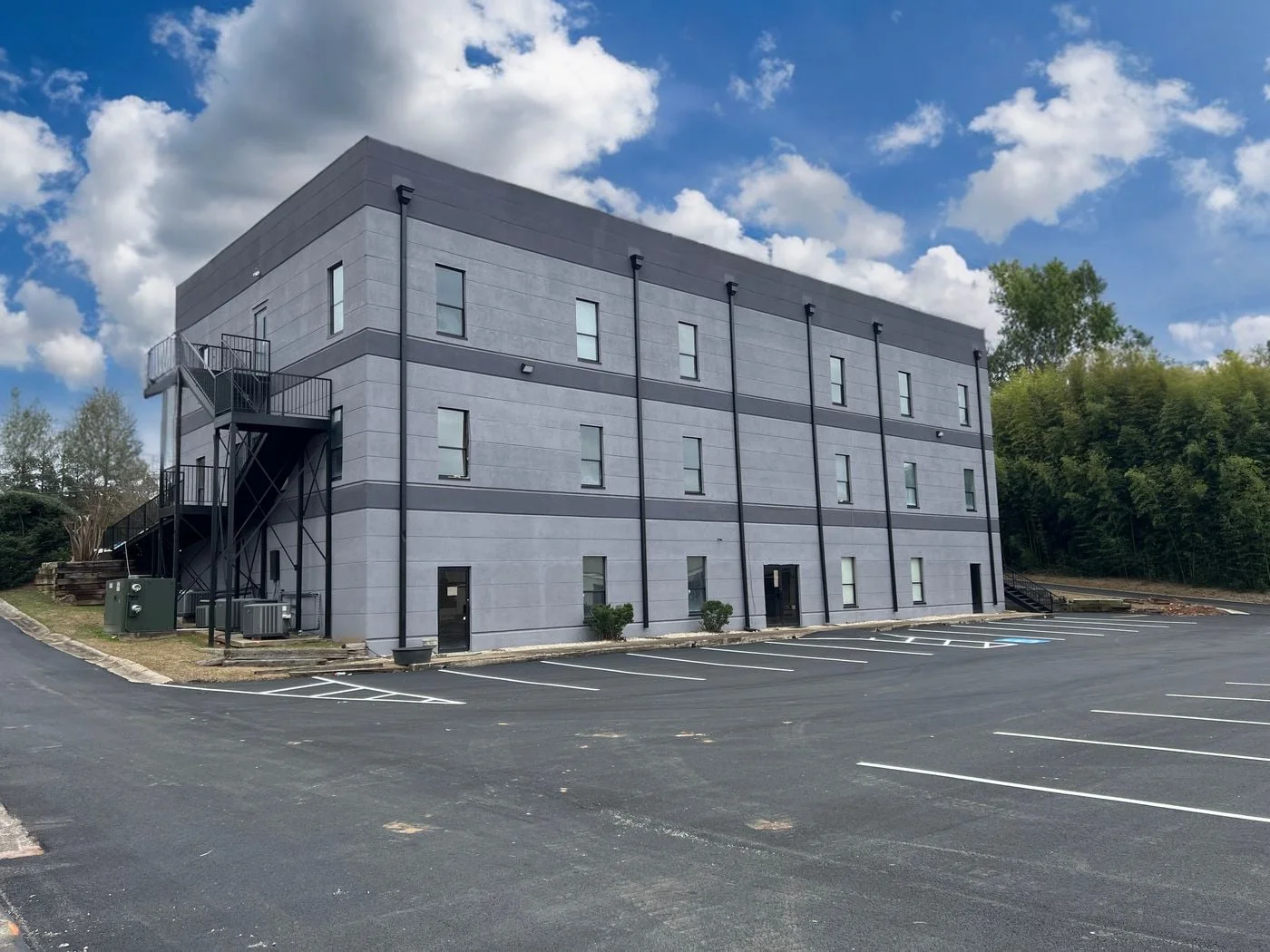 Photo 3 of 300 WI Pkwy, Dallas, GA 30132