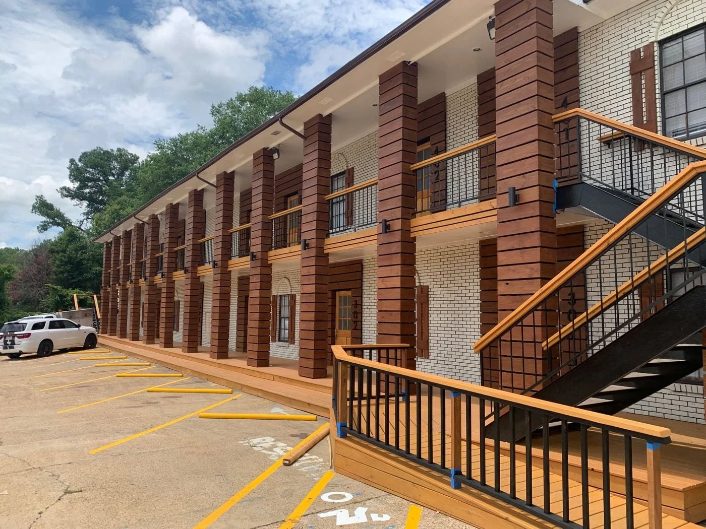 Photo 1 of 4807 N State St, Jackson, MS 39206