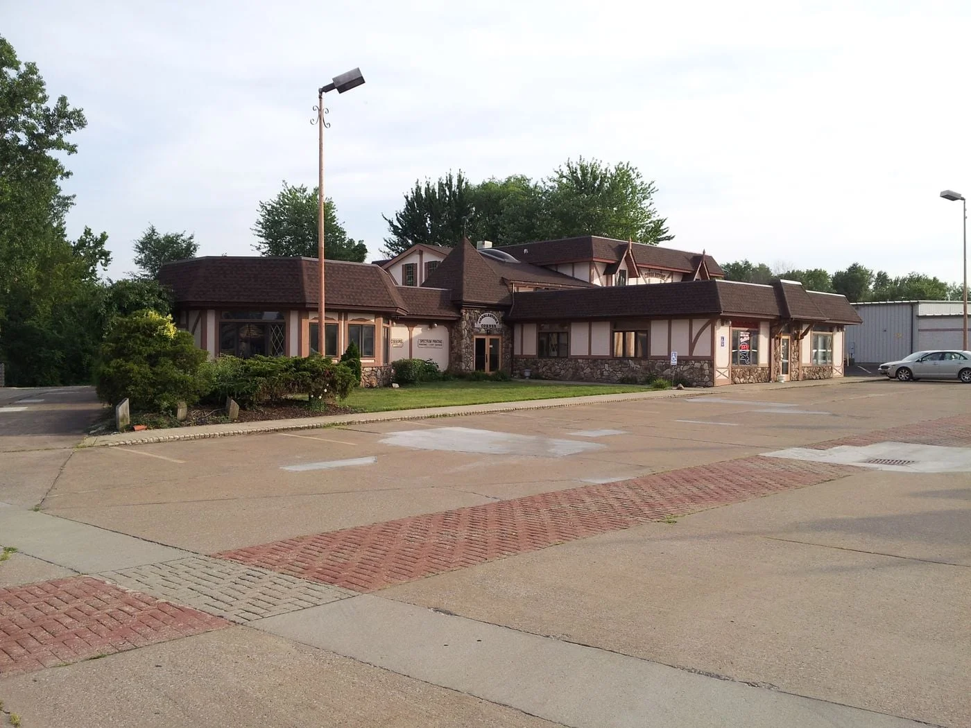 Photo 1 of 39045 Center Ridge Rd, North Ridgeville, OH 44039