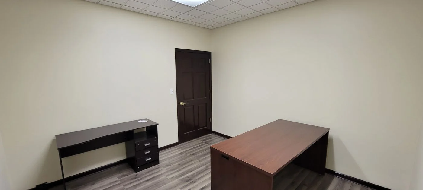 Photo 2 of 4501 Hills and Dales Rd NW Ste 101, Canton, OH 44708