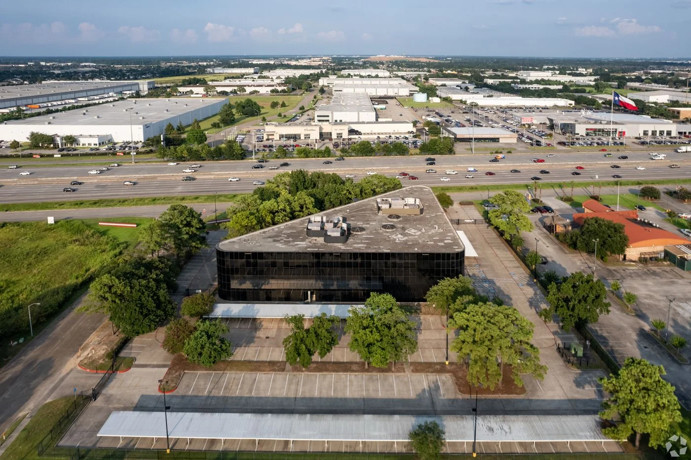 Photo 2 of 15425 I-45 N, Houston, TX 77090