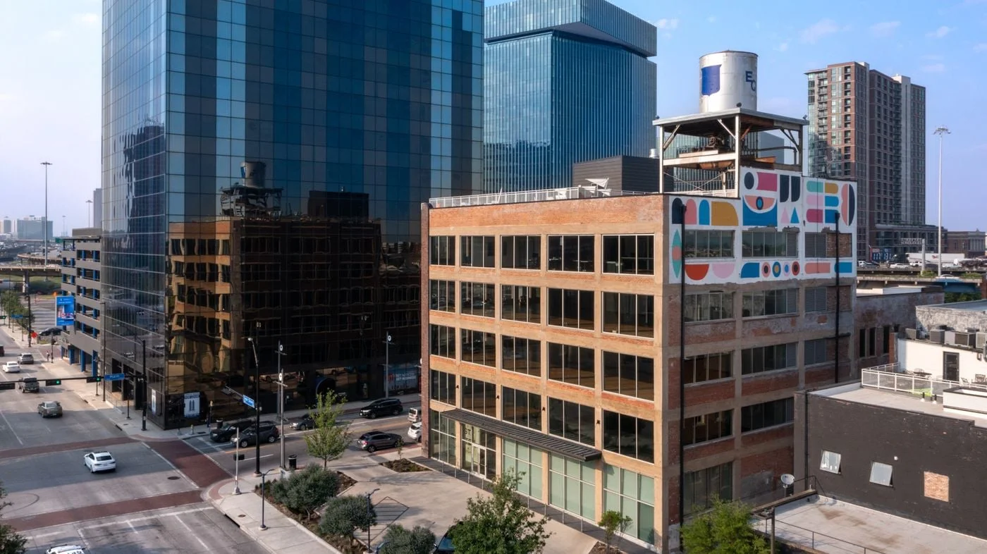 Photo 2 of 2200 Main St, Dallas, TX 75201