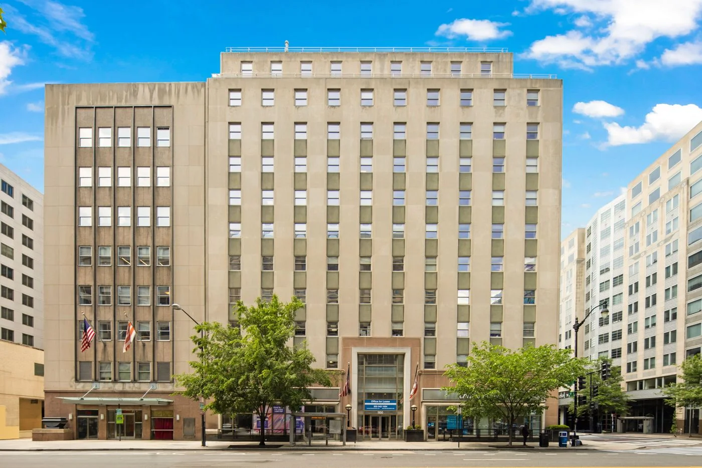 Photo 1 of 1100 H St NW, Washington, DC 20005