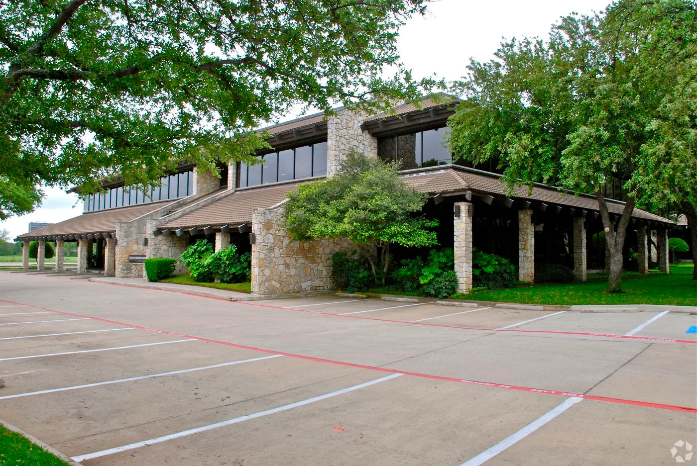 Photo 1 of 16610 Dallas Pkwy, Dallas, TX 75248