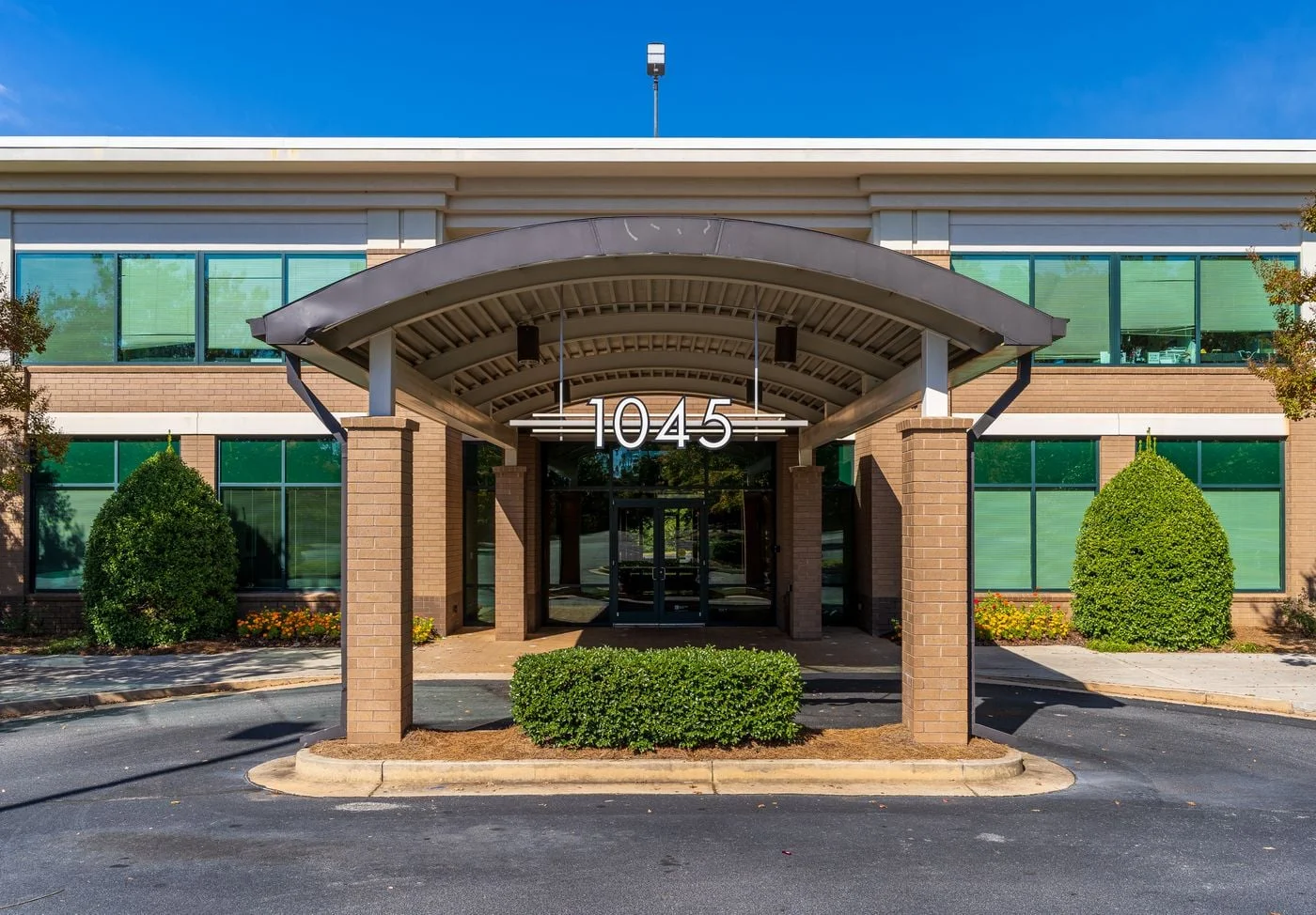 Photo 3 of 1035 Southcrest Dr, Stockbridge, GA 30281