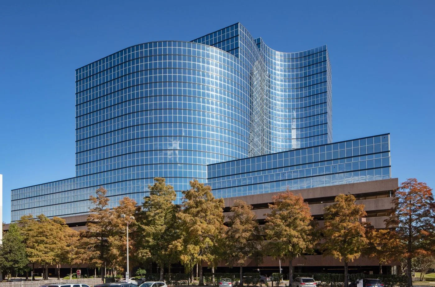 Photo-3 of 1 Galleria Blvd, Metairie, LA 70001