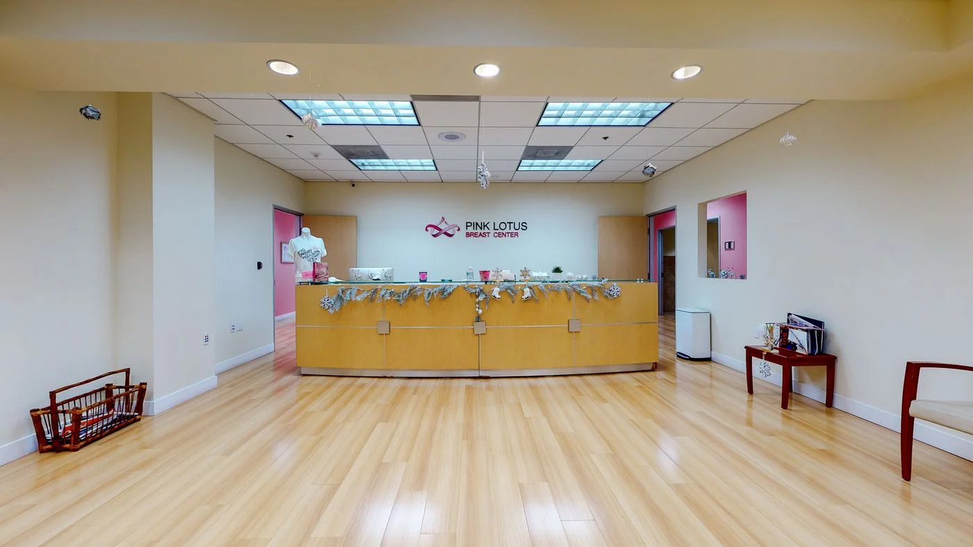 Photo 1 of 8900 Wilshire Blvd, Beverly Hills, CA 90211