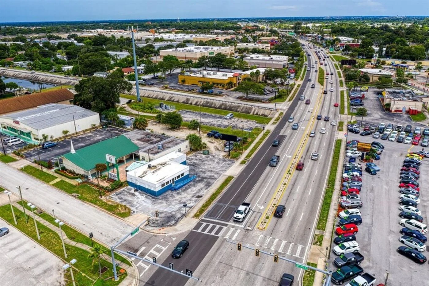 Photo 2 of 6600 US Highway 19 N, Pinellas Park, FL 33781