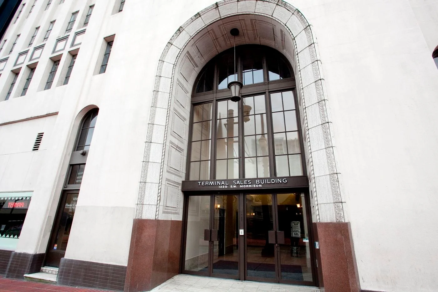 Photo 3 of 1220 SW Morrison St, Portland, OR 97205