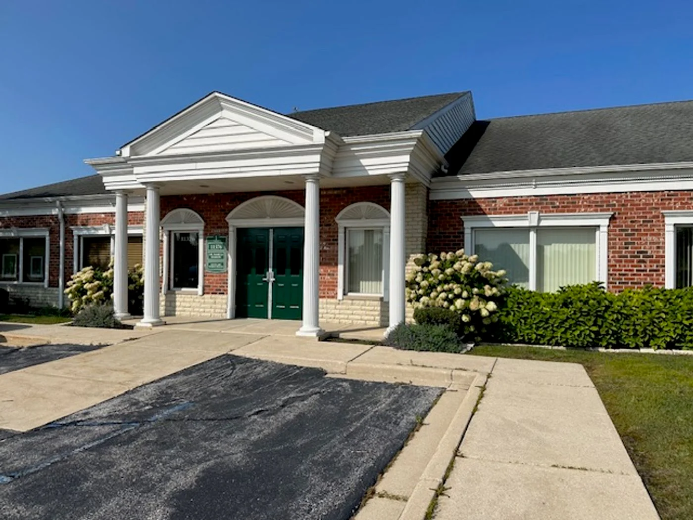 Photo 1 of 11376 Broadway, Crown Point, IN 46307