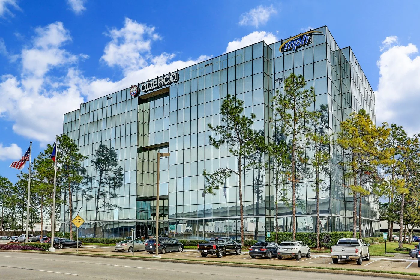 Photo 3 of 10101 Southwest Fwy, Houston, TX 77074