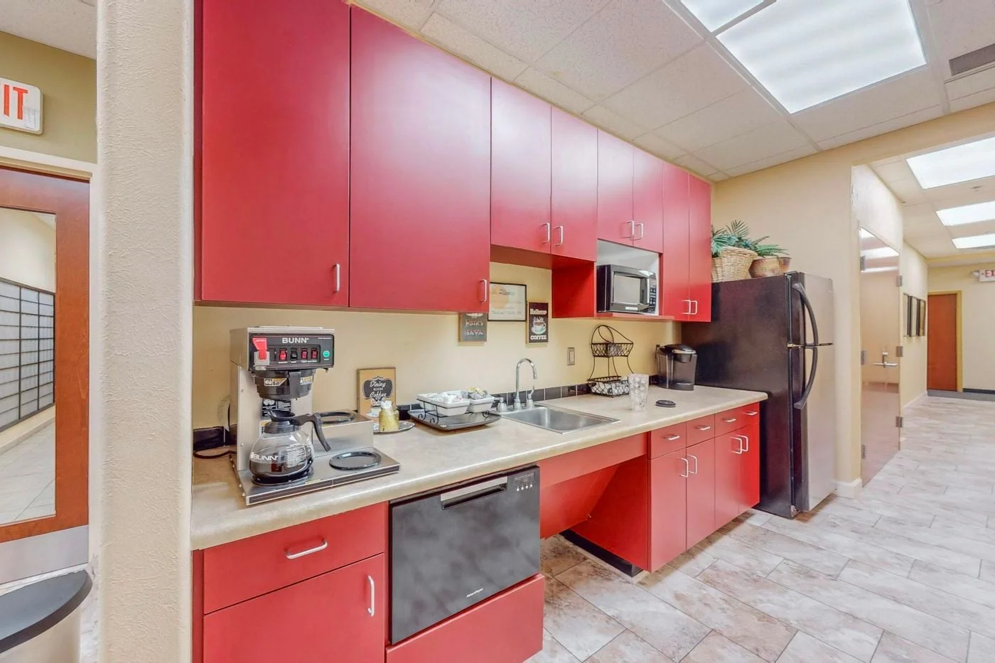 Photo 2 of 4801 Lang Ave NE, Albuquerque, NM 87109