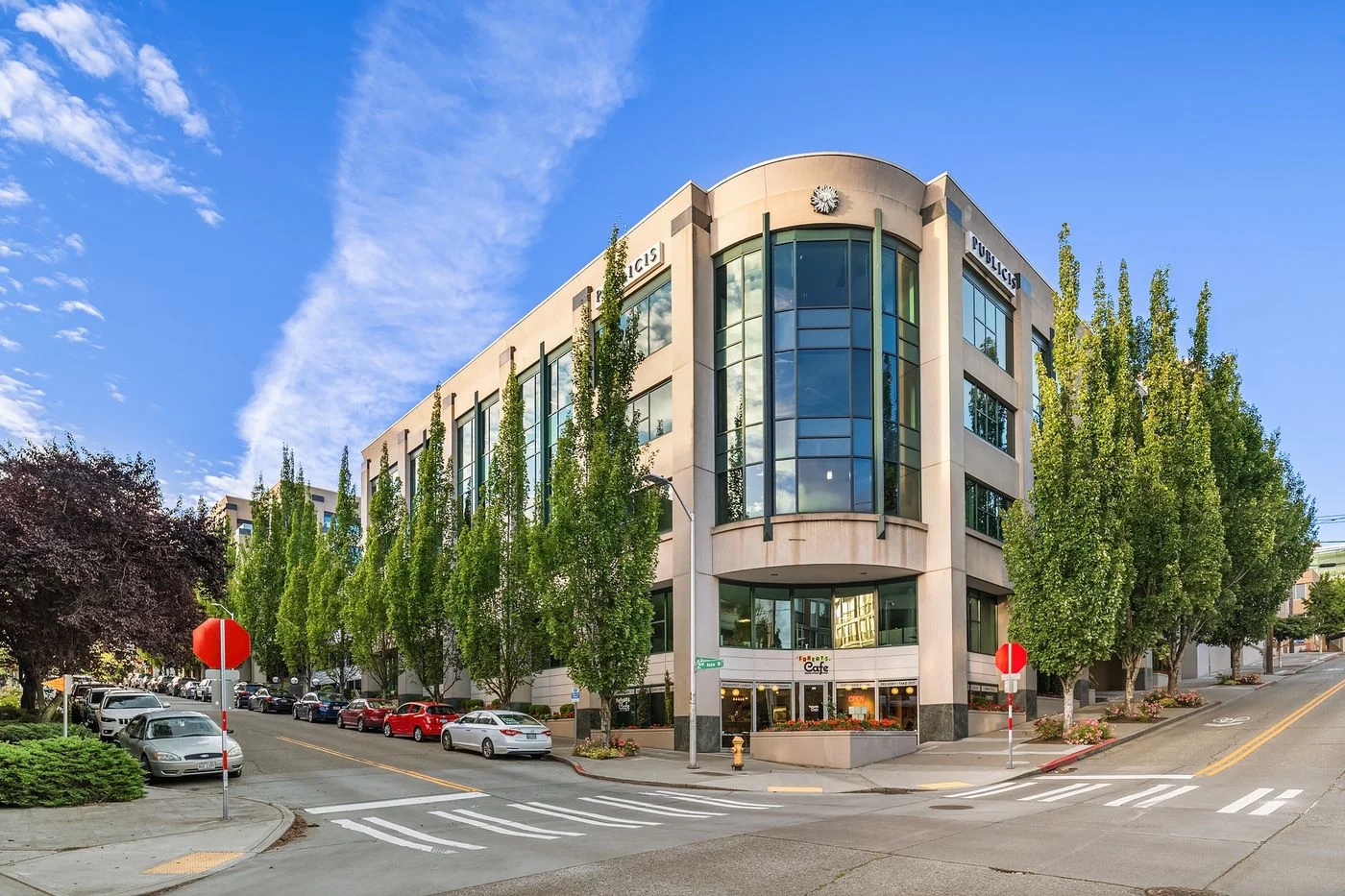 Photo 1 of 400 2nd Ave W, Seattle, WA 98119