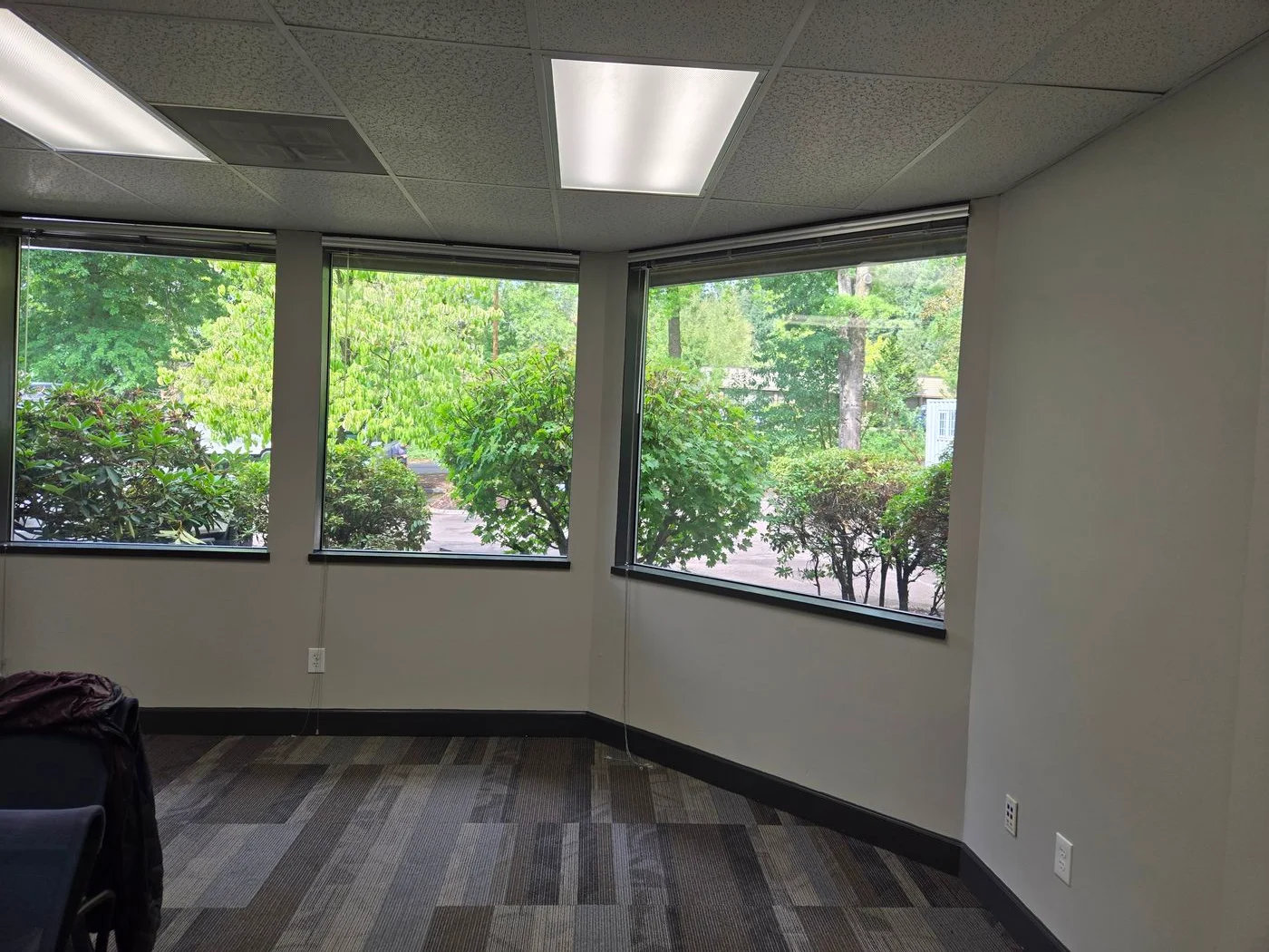 Photo 3 of 8600 SW Salish Ln Ste 7, Wilsonville, OR 97070