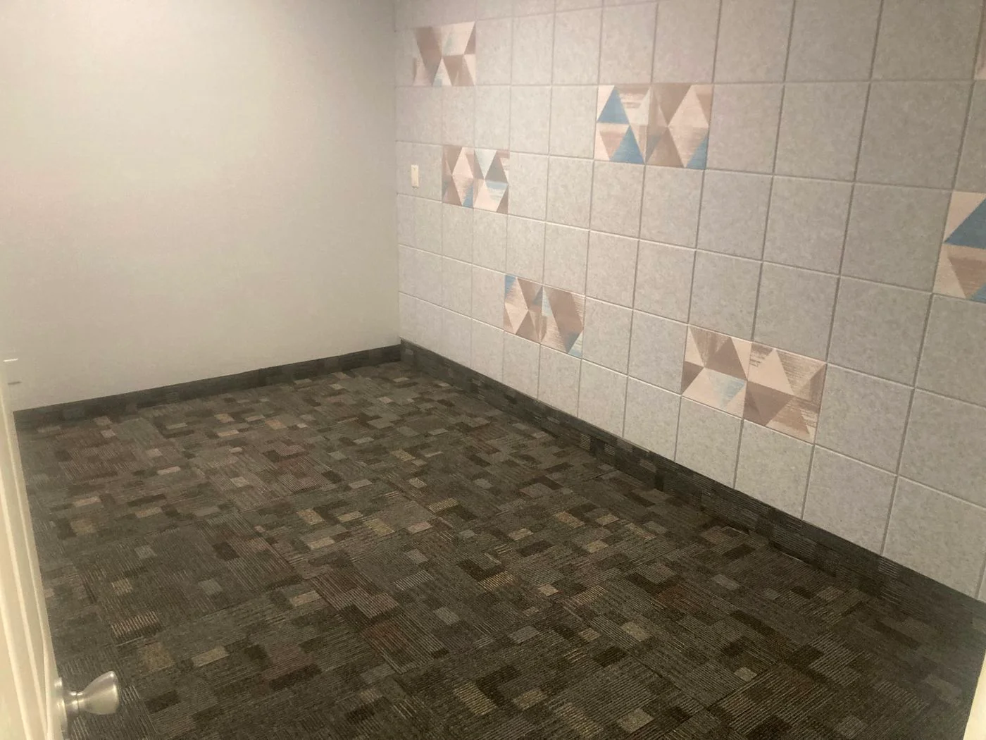 Photo 3 of 421 E Main St, Endicott, NY 13760