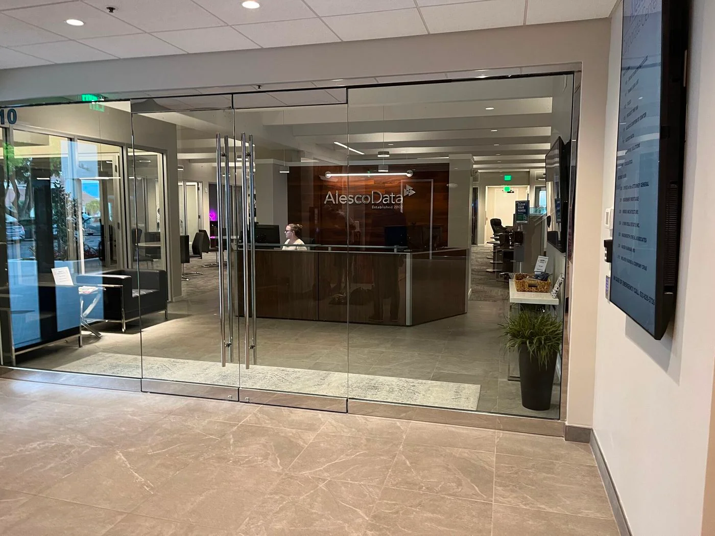 Photo-3 of 4575 Via Royale, Fort Myers, FL 33919