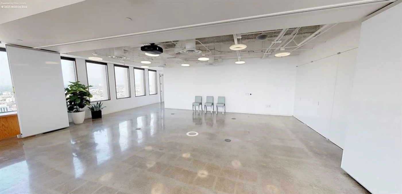 Photo 2 of 3435 Wilshire Blvd, Los Angeles, CA 90010