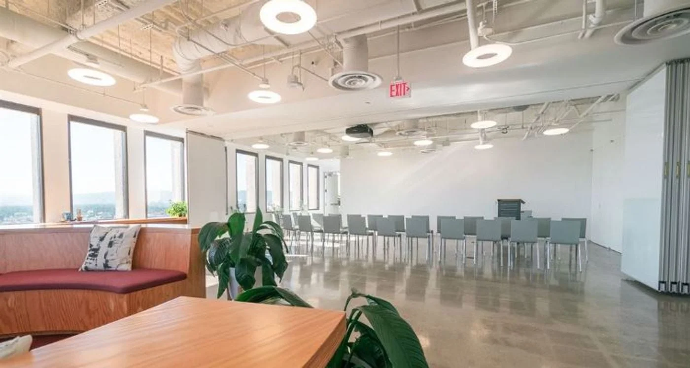 Photo 3 of 3435 Wilshire Blvd, Los Angeles, CA 90010