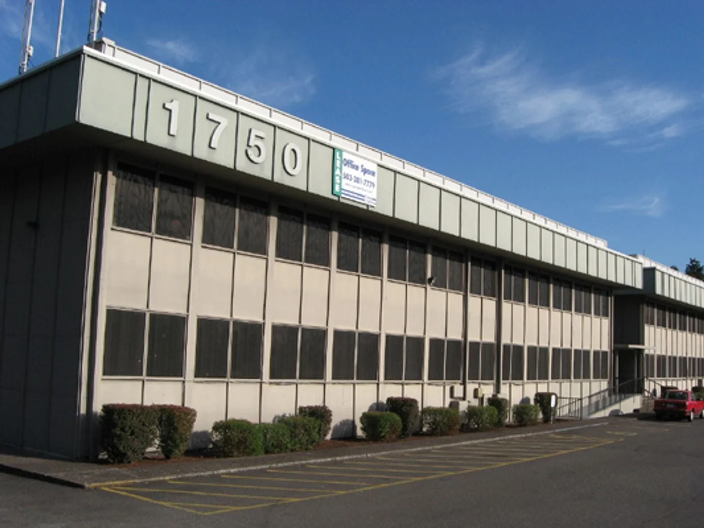 Photo 1 of 1750 SW Skyline Blvd, Portland, OR 97221