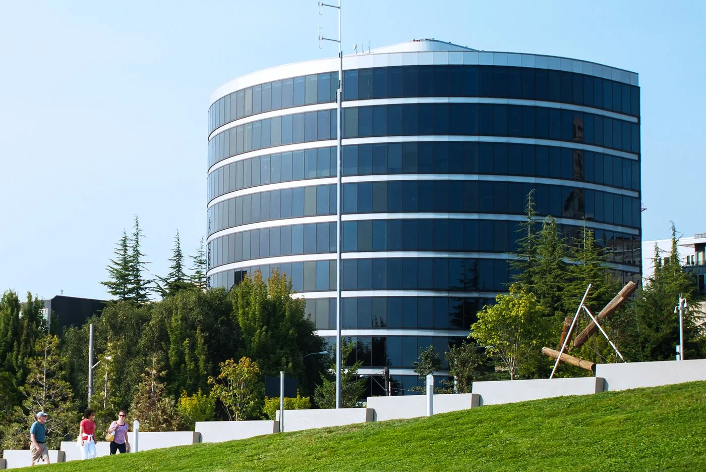 Photo 3 of 3101 Western Ave, Seattle, WA 98121