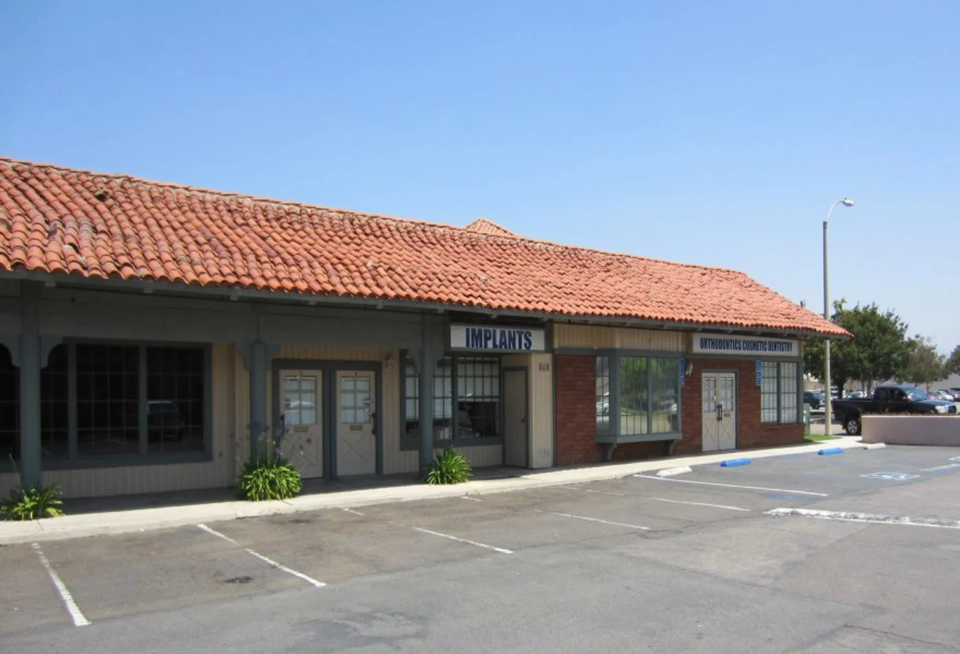 Photo 2 of 700 N Johnson Ave, El Cajon, CA 92020