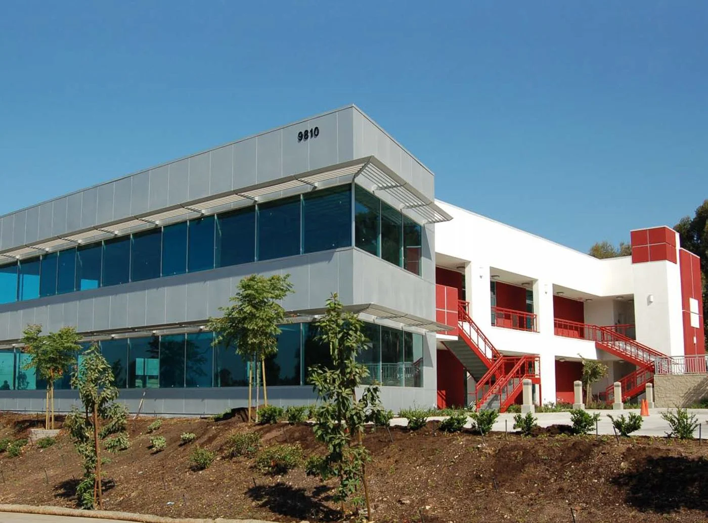 Photo 2 of 9810 Scripps Lake Dr, San Diego, CA 92131