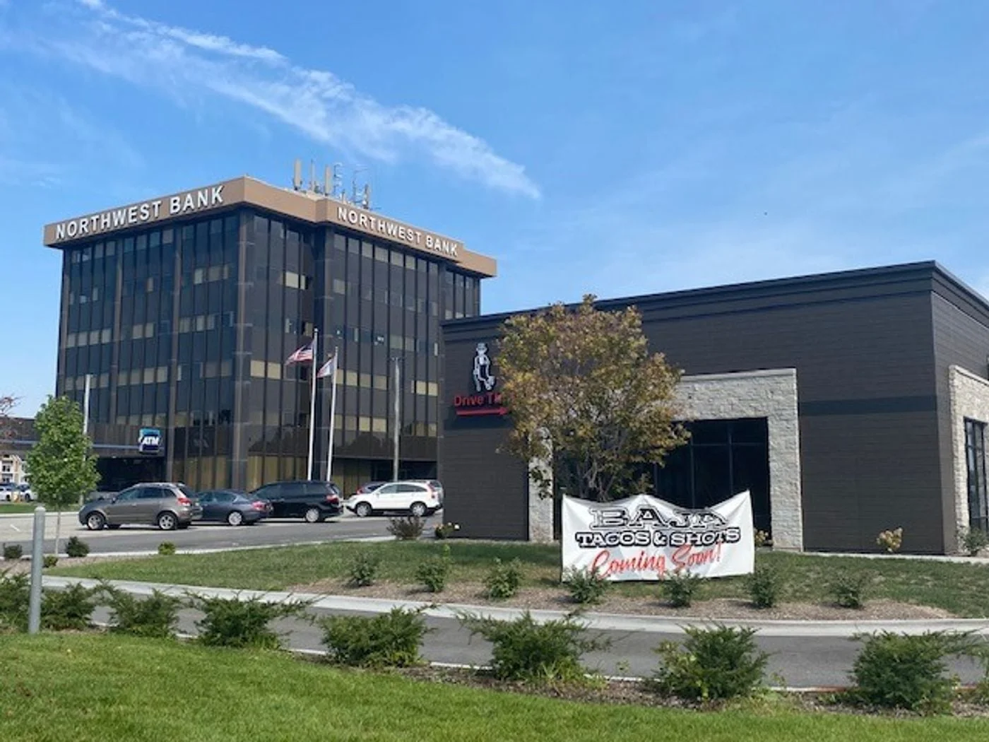 Photo 1 of 2550 Middle Rd, Davenport, IA 52803