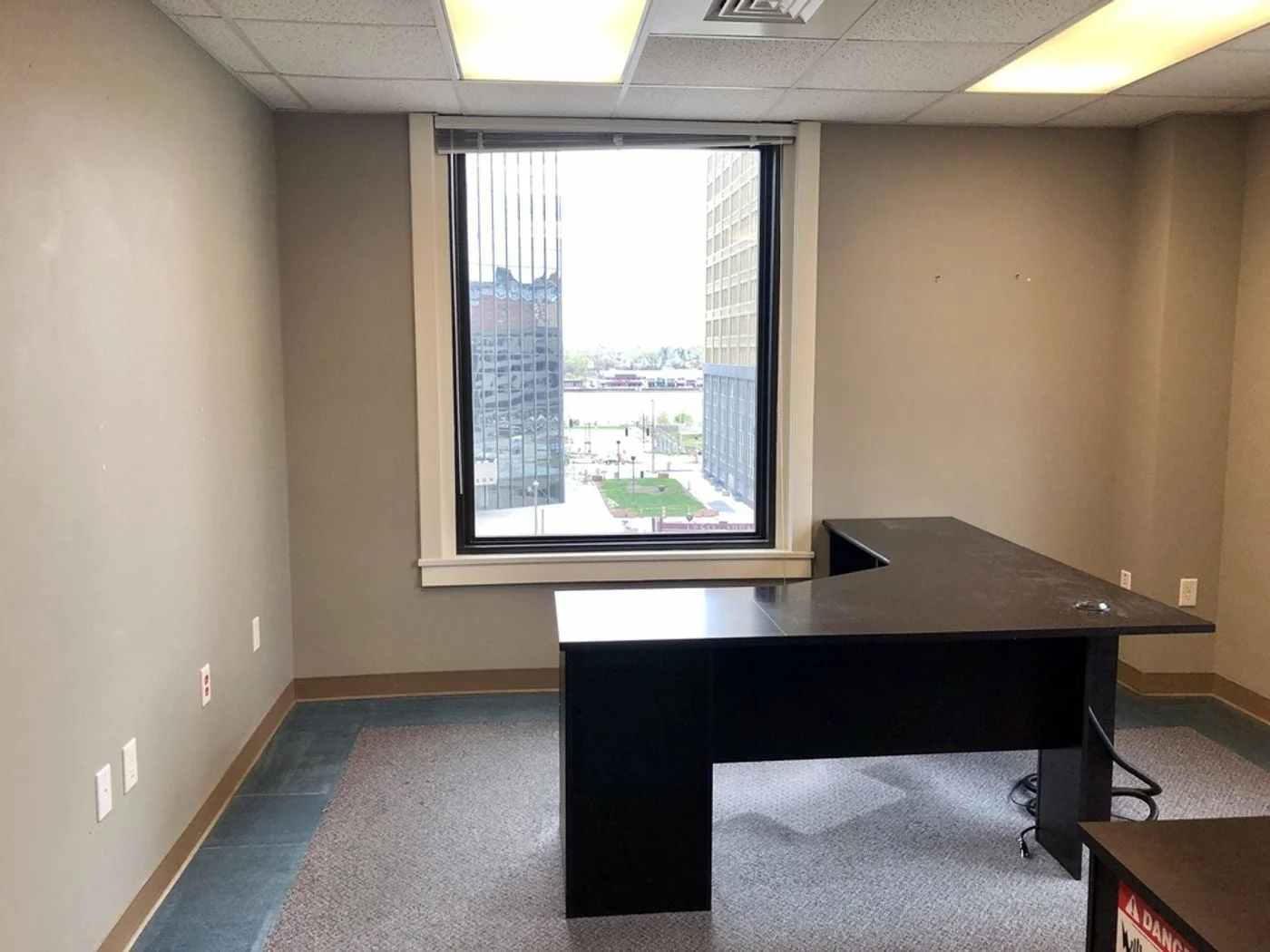 Photo 2 of 420 Madison Ave, Toledo, OH 43604