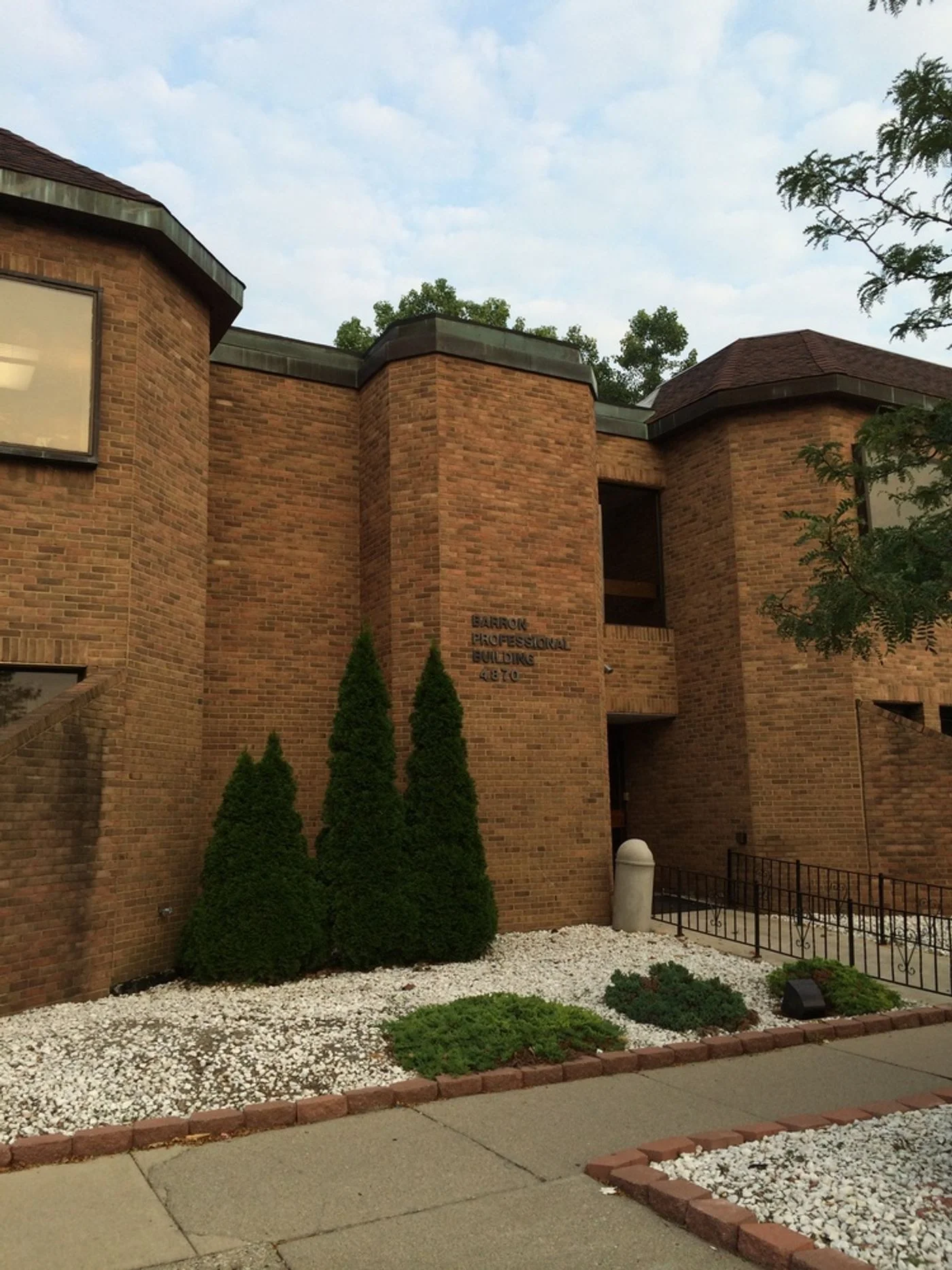 Photo 2 of 4870 W Clark Rd, Ypsilanti, MI 48197