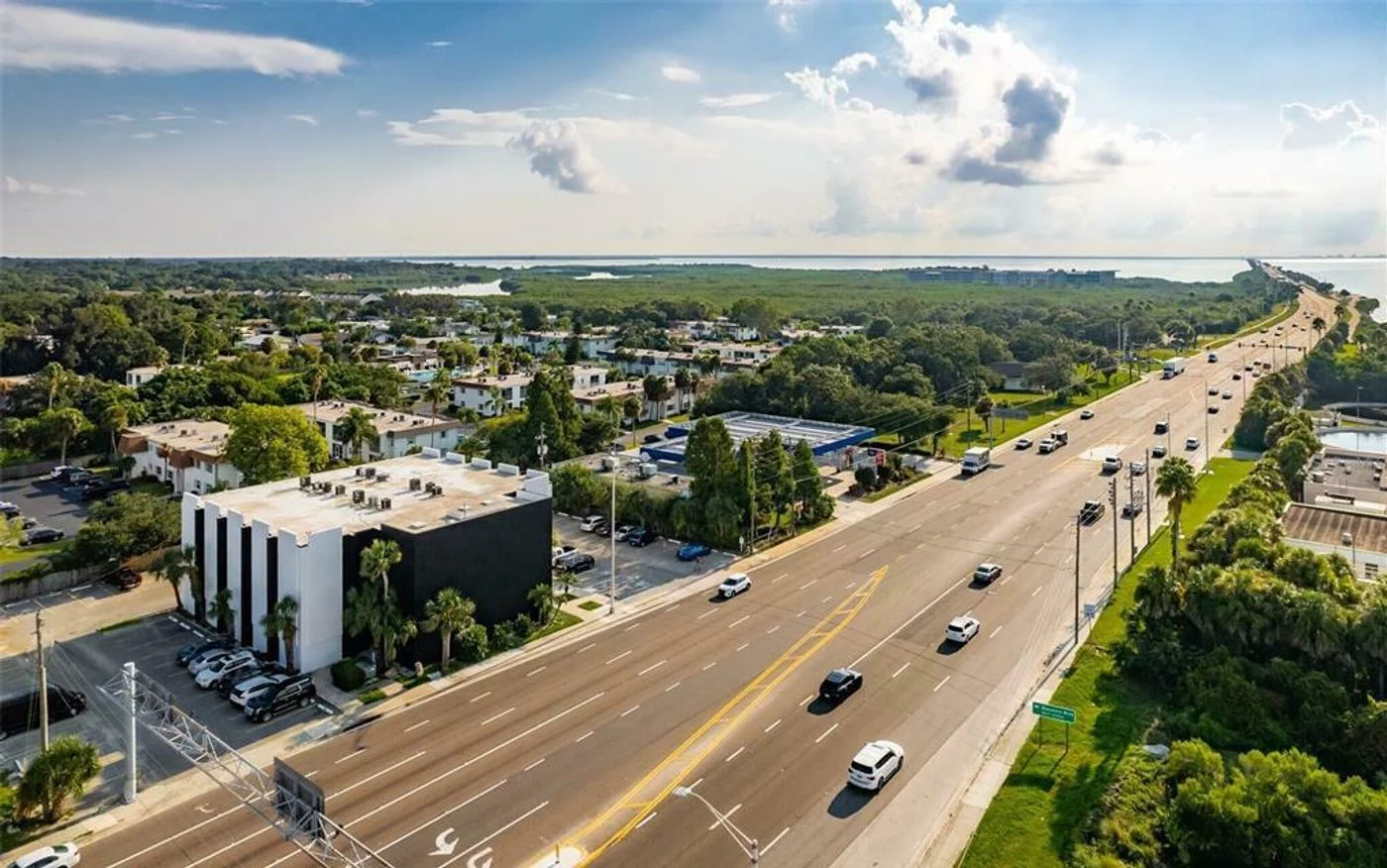 Photo-2 of 3118 Gulf To Bay Blvd, Clearwater, FL 33759