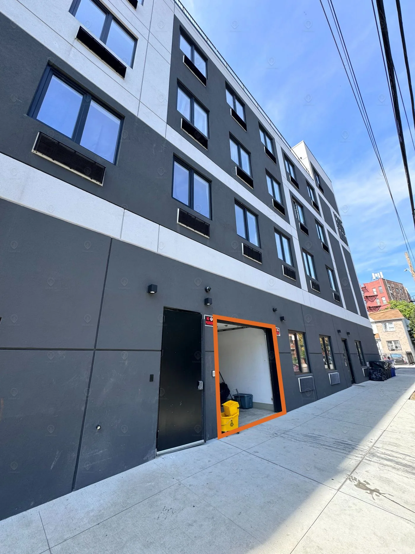 Photo-1 of 1395 Bristow St, Bronx, NY 10459