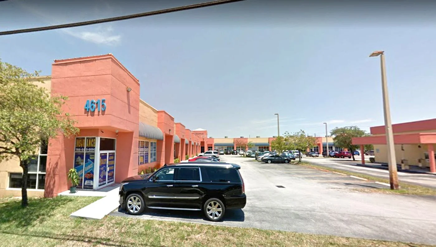 Photo 2 of 4615 NW 72nd Ave, Miami, FL 33166