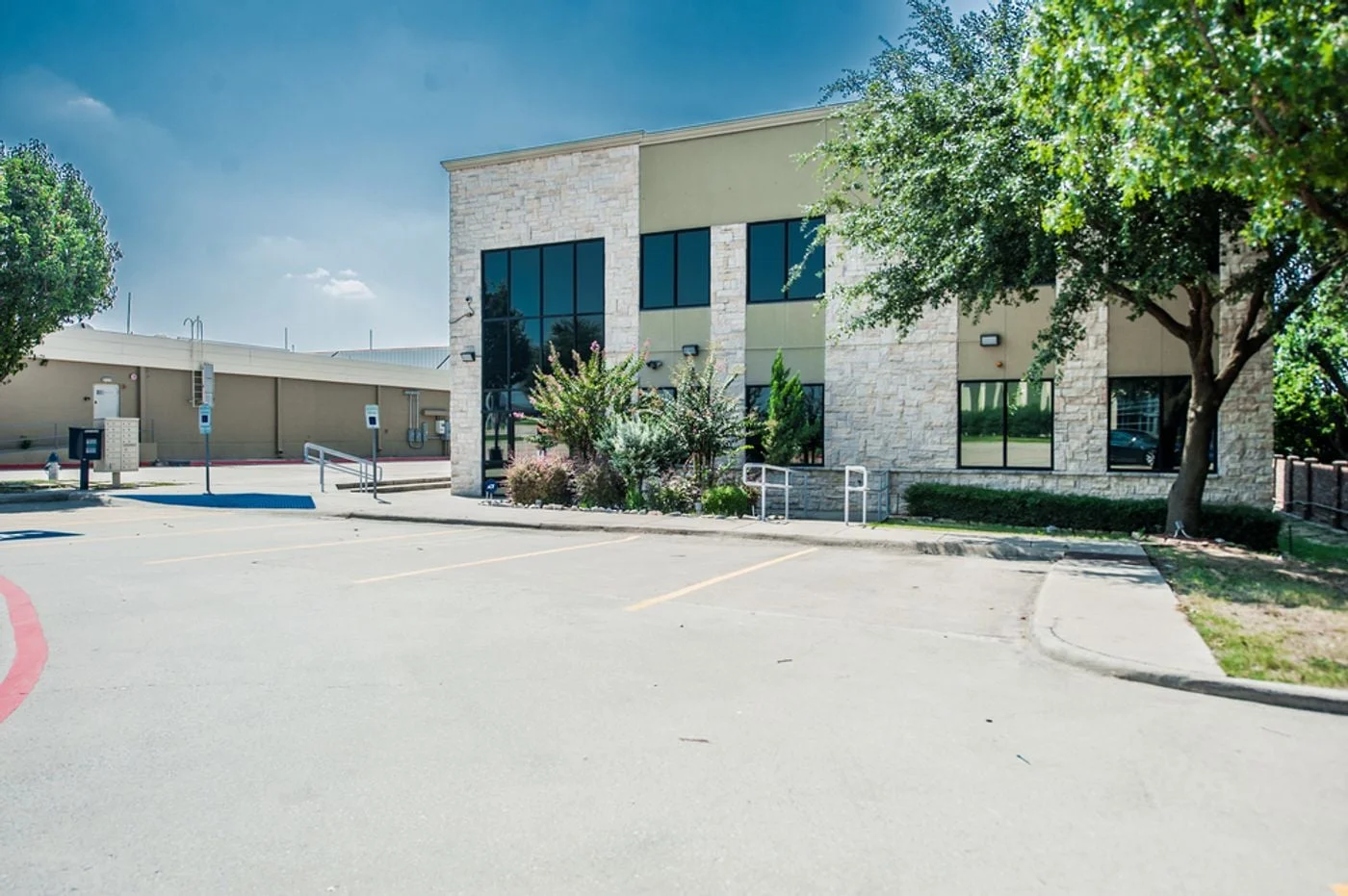 Photo 3 of 7005 Chase Oaks Blvd, Plano, TX 75025