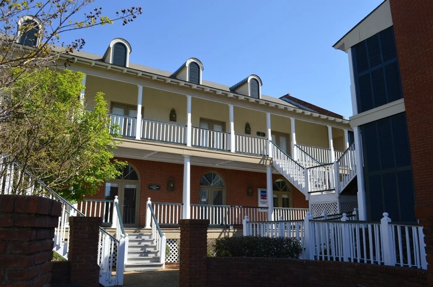 Photo 1 of 11 Northtown Dr, Jackson, MS 39211