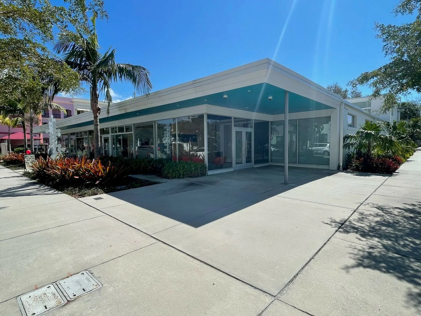 Photo-2 of 1570 Boulevard Of The Arts, Sarasota, FL 34236