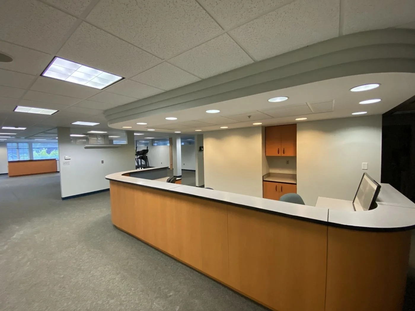 Photo 3 of 95 Tremont St, Duxbury, MA 02332