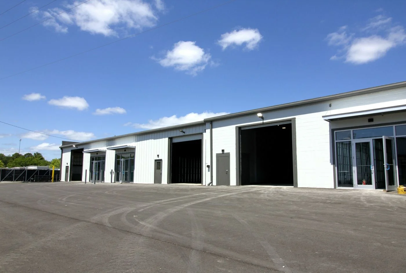 Photo 3 of 2390 Air Park Rd, North Charleston, SC 29406