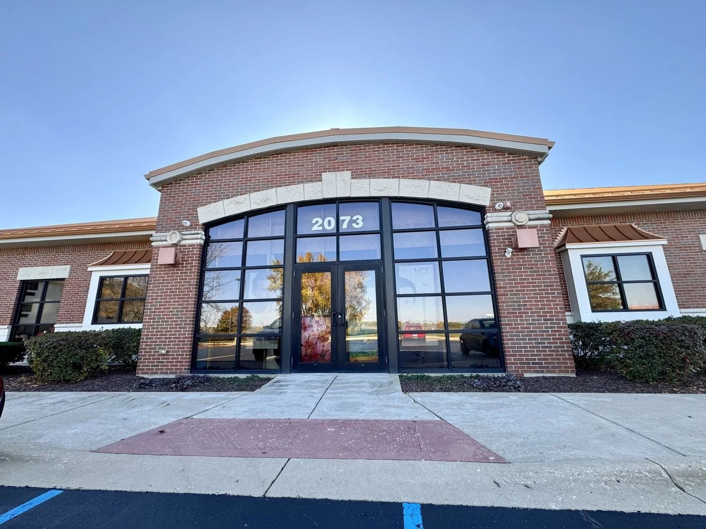 Photo 2 of 2073 - 2075 Wiesbrook Drive, Oswego, IL 60543