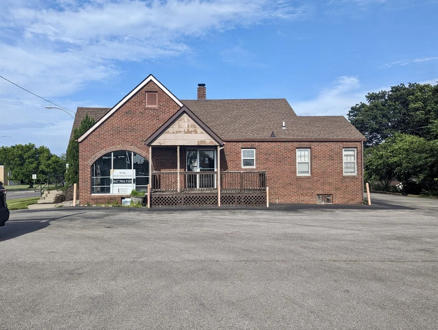 Photo 3 of 2515 Broadway St, Mount Vernon, IL 62864