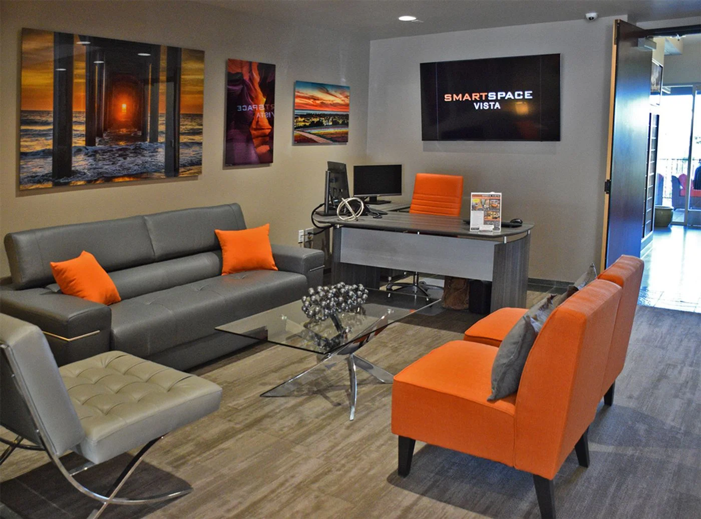 Photo 2 of 450 S Melrose Dr, Vista, CA 92081