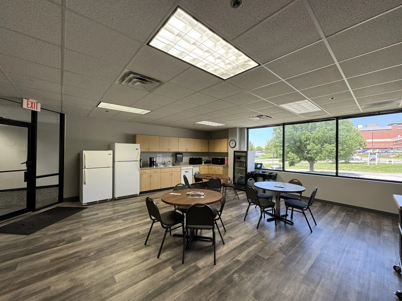 Photo 3 of 17041 Lakeside Hills Plz, Omaha, NE 68130