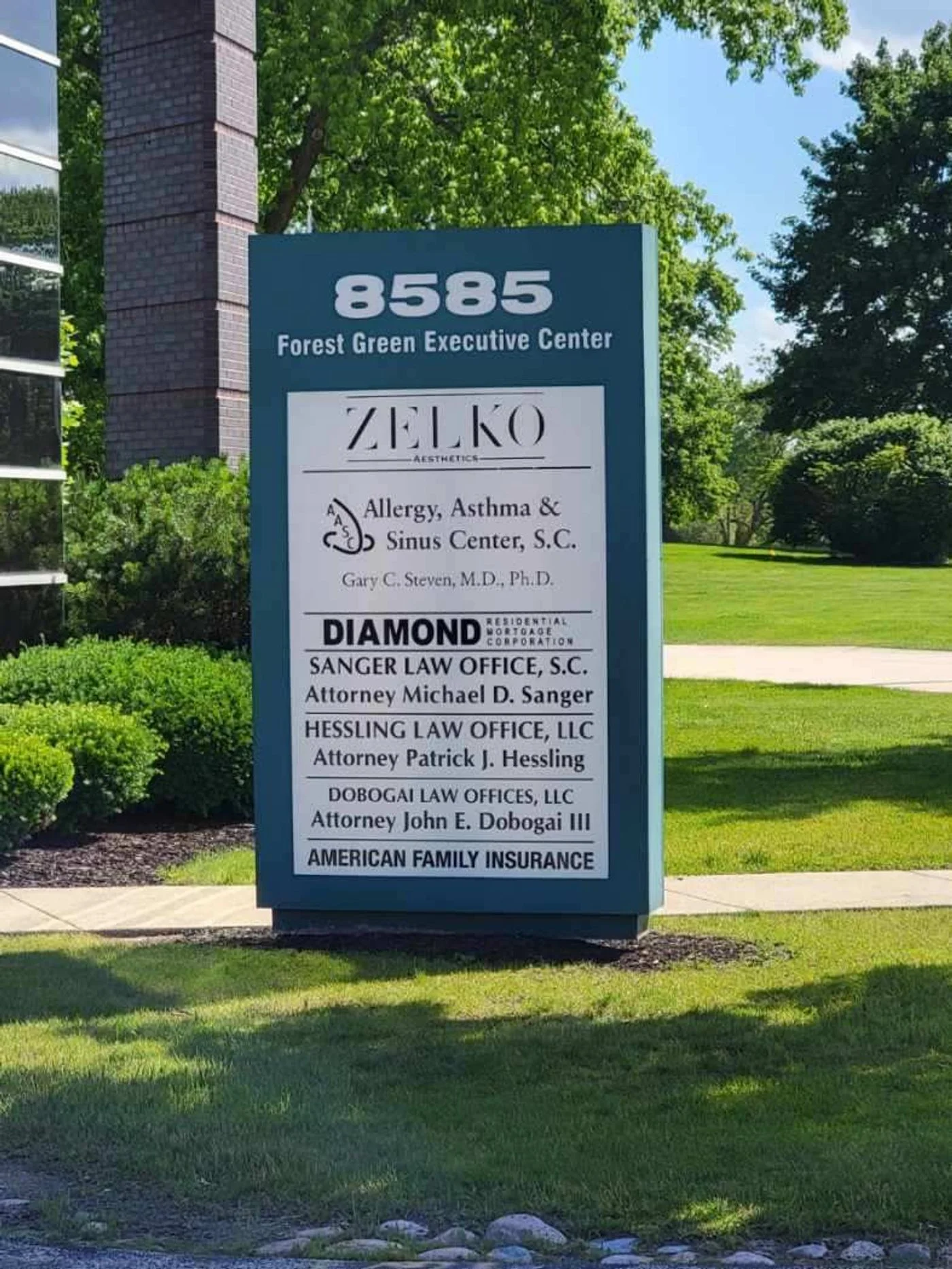 Photo 3 of 8585 W Forest Home Ave, Greenfield, WI 53228